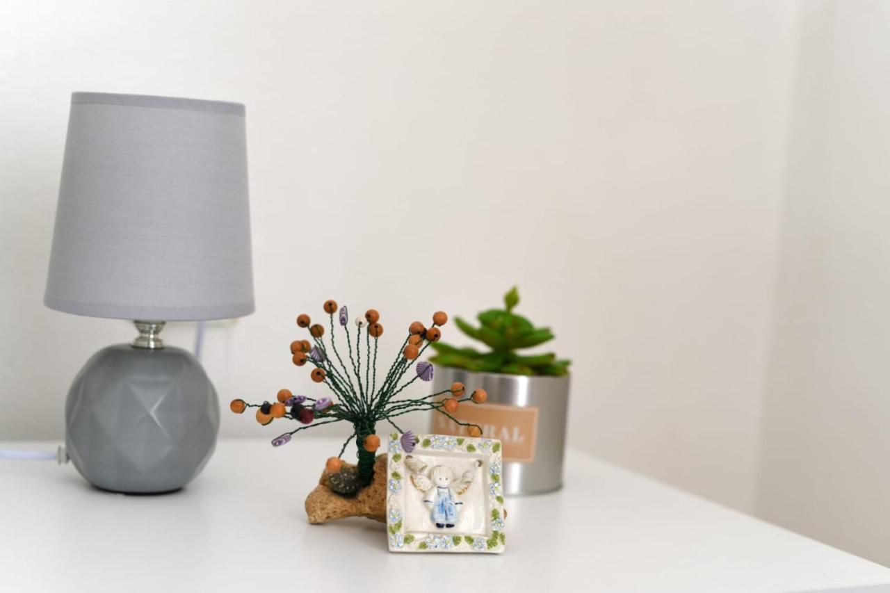 Apartman Vinika Zara Esterno foto